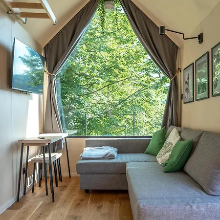 Termalna Osada Nyaraló *